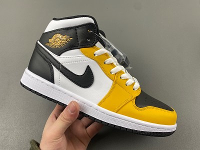 Jordan 1 AAAA-010