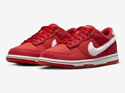 Dunk SB Valentines Day