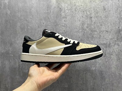 Jordan 1 AAAA-031