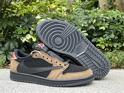 Jordan 1 AAAA-052
