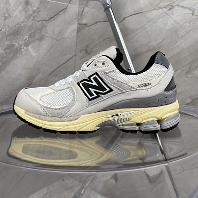 NB Shoes 2002-041