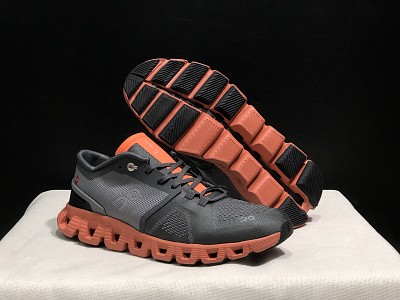 On Cloud Shoes-110