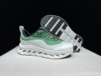 On Cloud Shoes-163