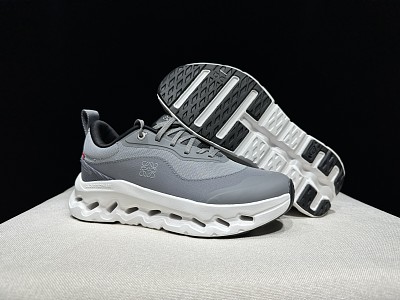 On Cloud Shoes-165