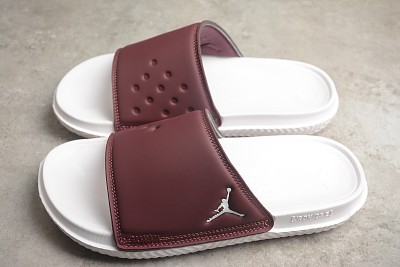 Nike Slipper-079