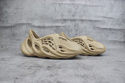 Yeezy Slipper-029