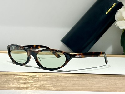 Balenciag Glasses-310
