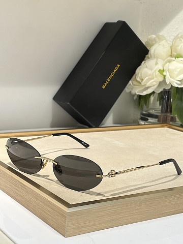 Balenciag Glasses-335