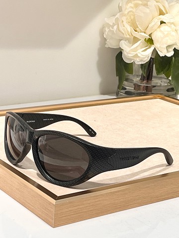 Balenciag Glasses-337