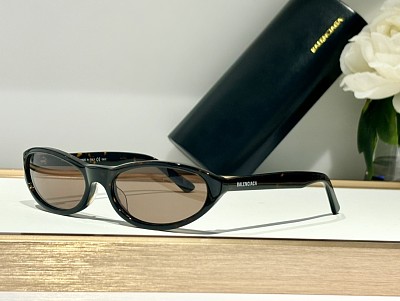 Balenciag Glasses-338