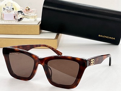 Balenciag Glasses-357