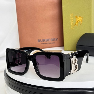 Burbery Glasses-197