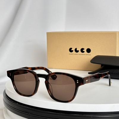 Carrer Glasses-021
