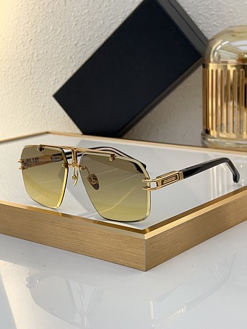 Carrer Glasses-034