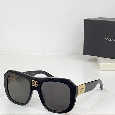 DG Glasses-001