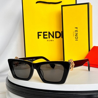 Fend Glasses-332