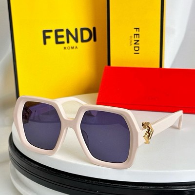 Fend Glasses-439