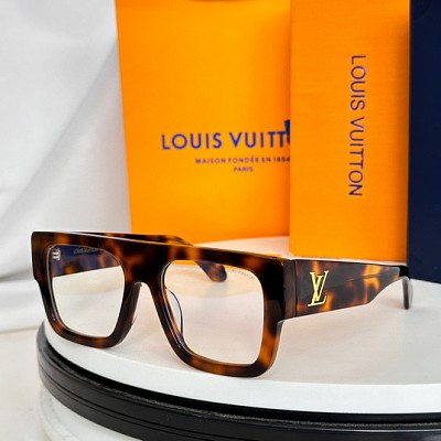 LVV Glasses-566