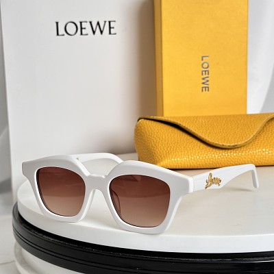 Loew Glasses-265