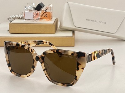 MK Glasses-015