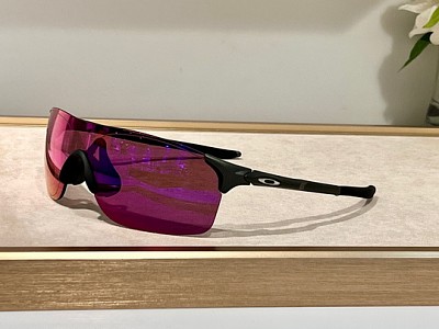 Oakle Glasses-010